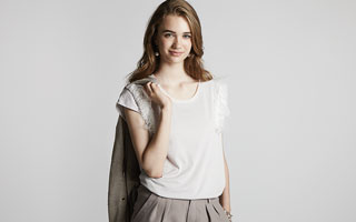 BLOUSE BY RAINBOW INC.