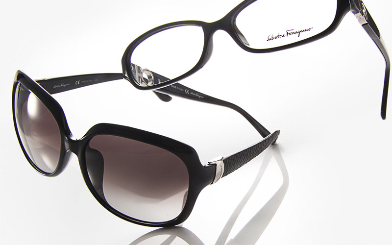 Ferragamo: sunglass and frame