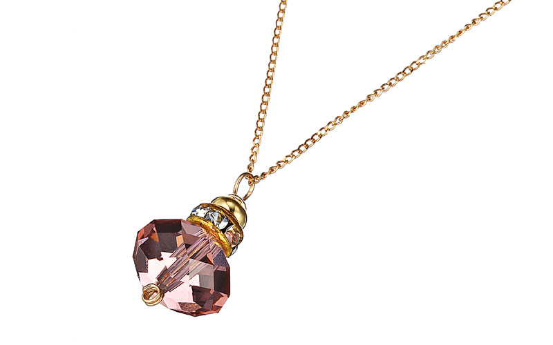 MODE FOURRURE:NECKLACE ACCESSORIES
