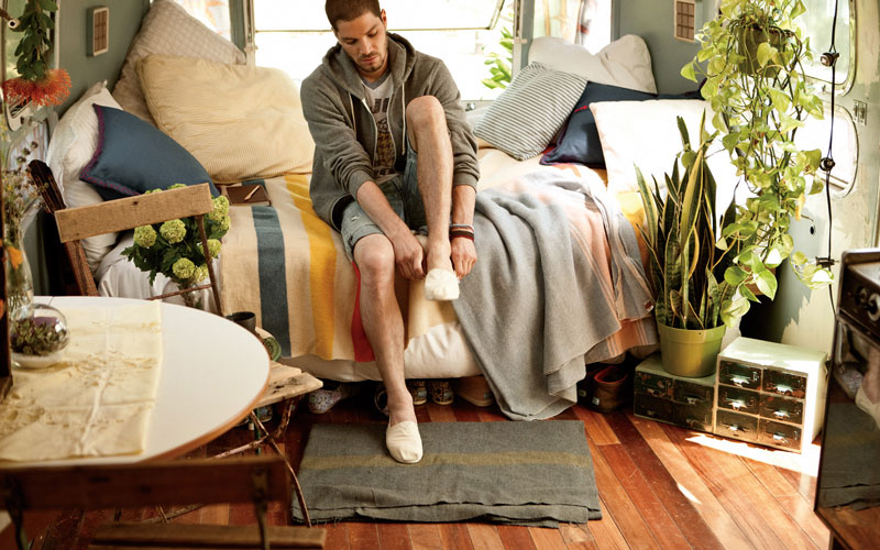 TOMS: MEN