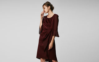 DRESS DECO
