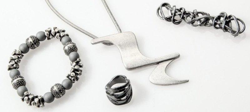 Sarah Pacini:Accessories