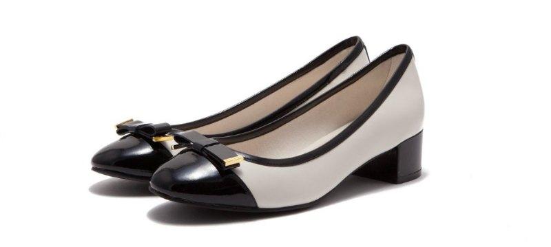 COLE HAAN Womens