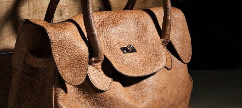 MODE FOURRURE:MENS BAG