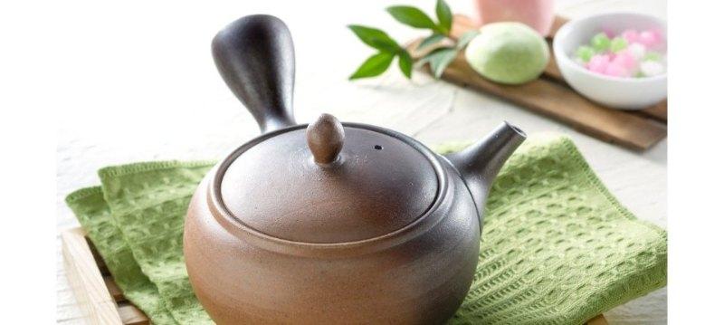 JAPANESE TABLEWARE