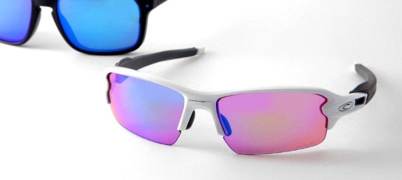 OAKLEY
