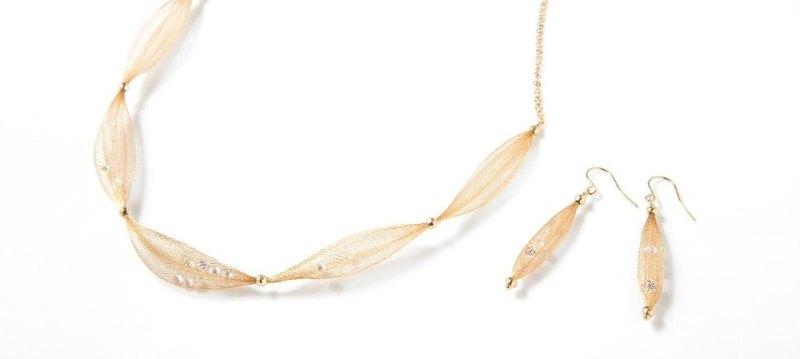 P/G of Earth Jewelry
