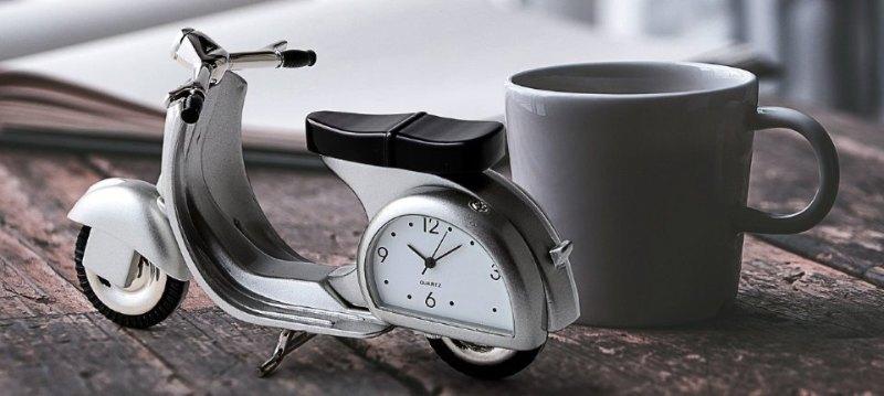 MINIATURE CLOCK COLLECTION