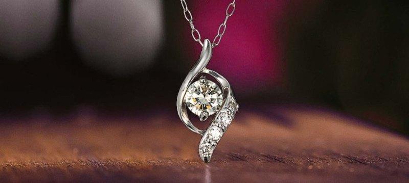 Jewelers:Platinum Diamonds