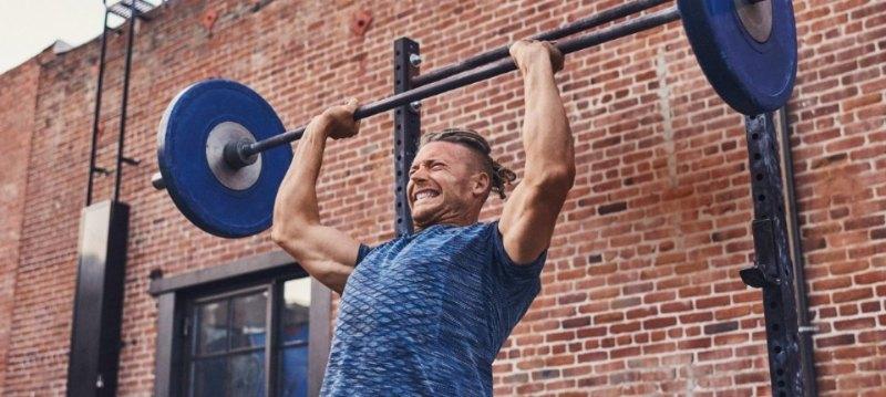 Under Armour: Men's training & running