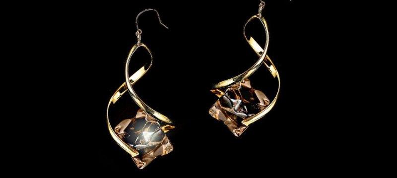 MODE FOURRURE: Jewelry line