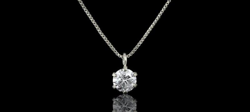 Jewelers:Platinum Diamonds