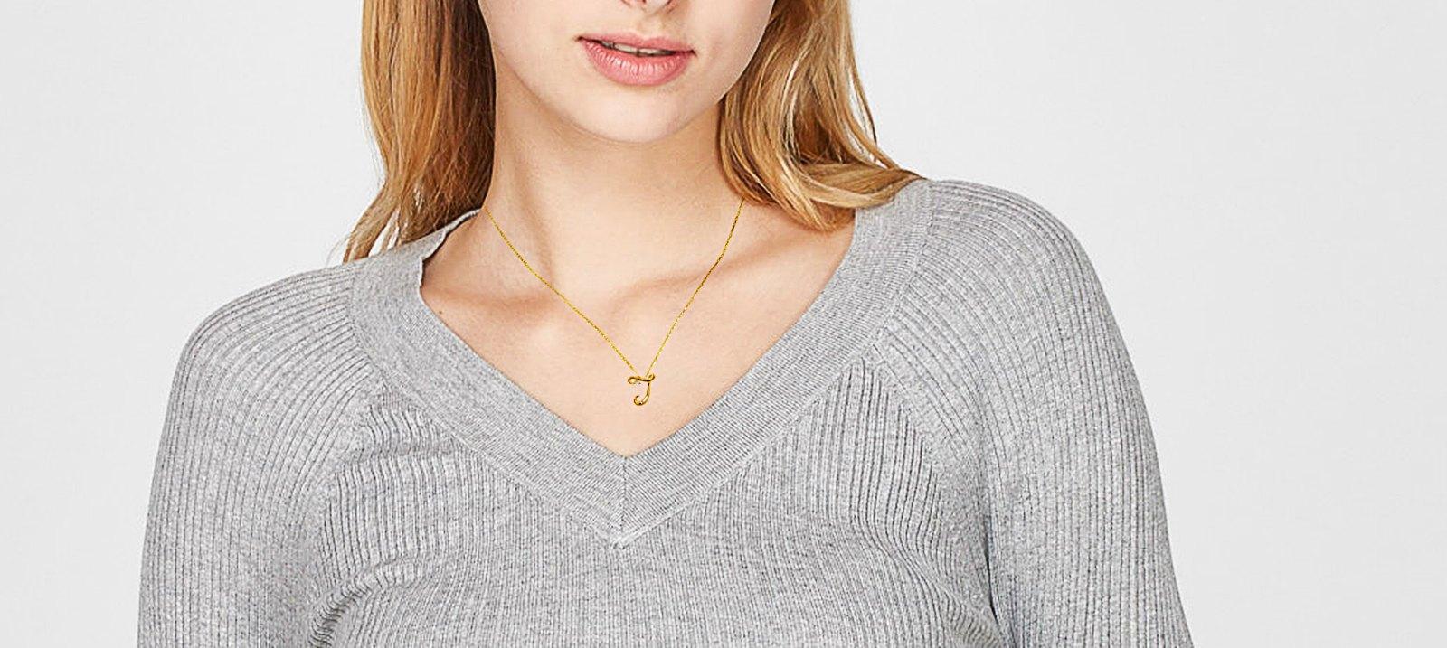 Jewelers:Gold Letter Necklace