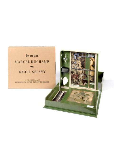 MARCEL DUCHAMP : BOÎTE-EN-VALISE / MUSEUM IN A BOX.  391x421x78mm - #1