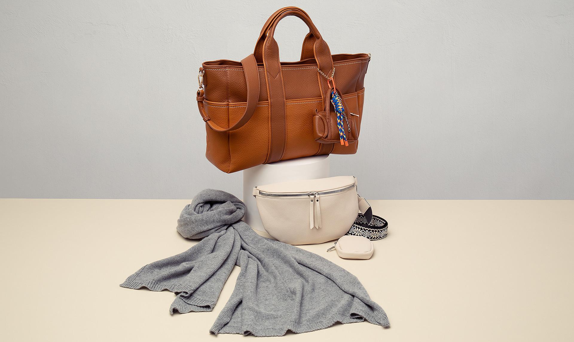 ANANA BAG & Import Stole