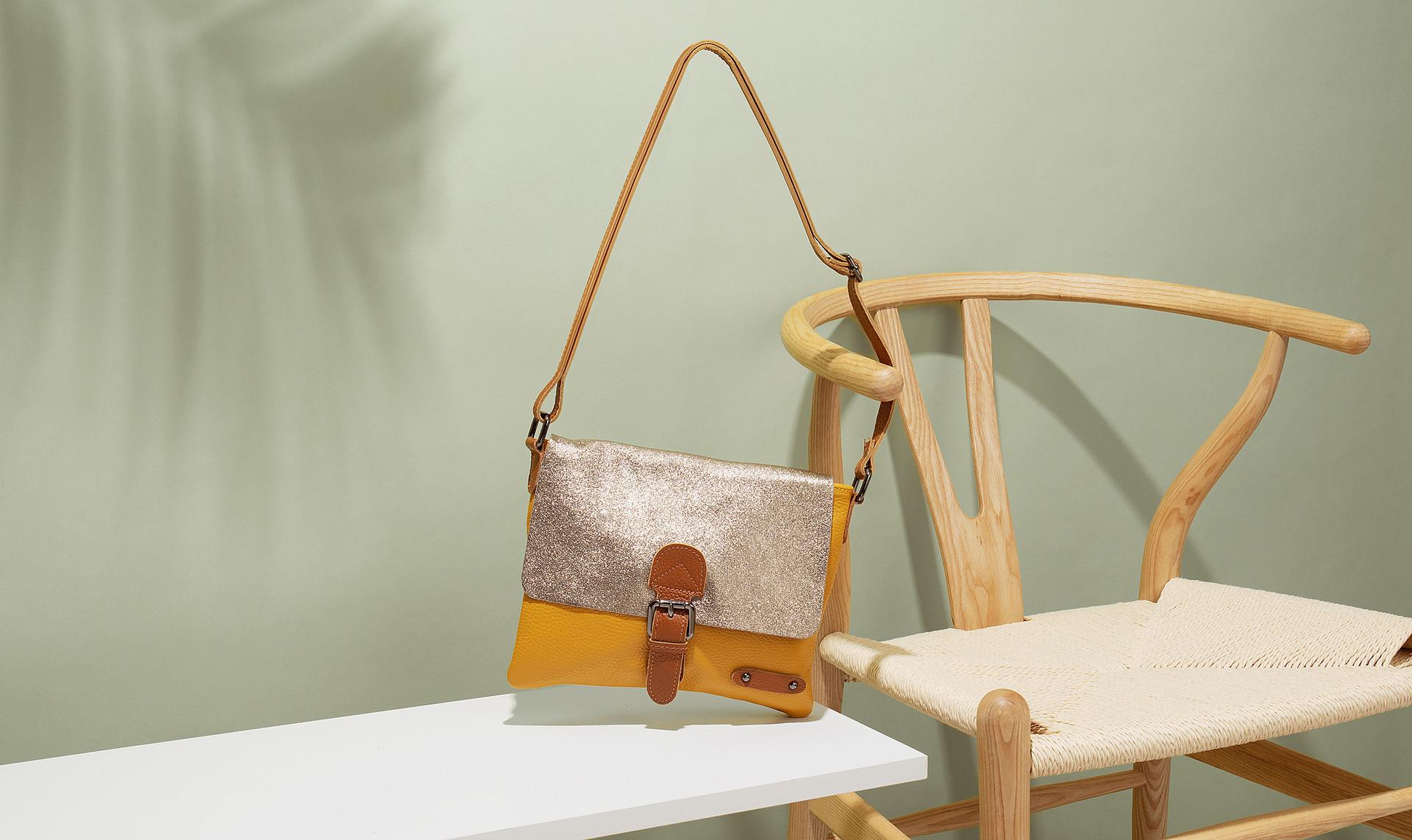 MODE FOURRURE Bag for Men