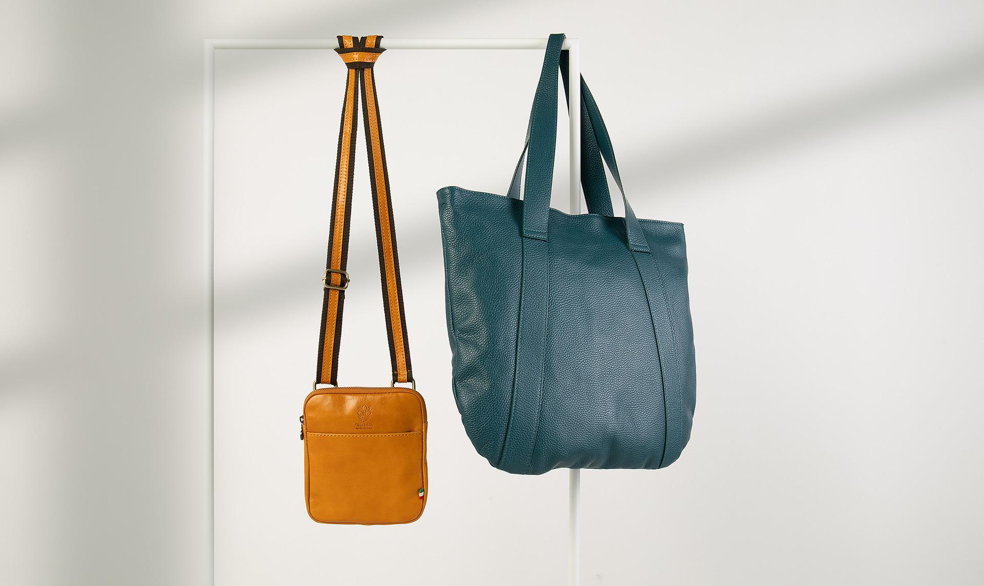 MODE FOURRURE Bag for Men
