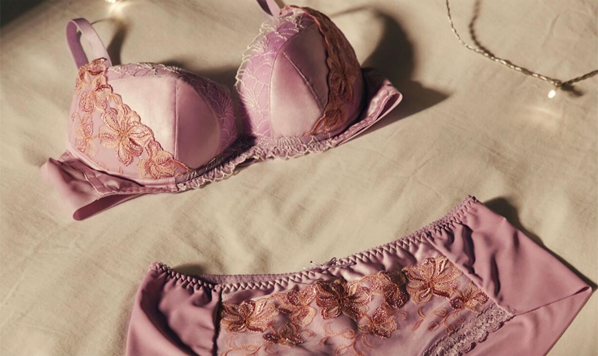 Triumph : 天使のブラ・恋するブラ