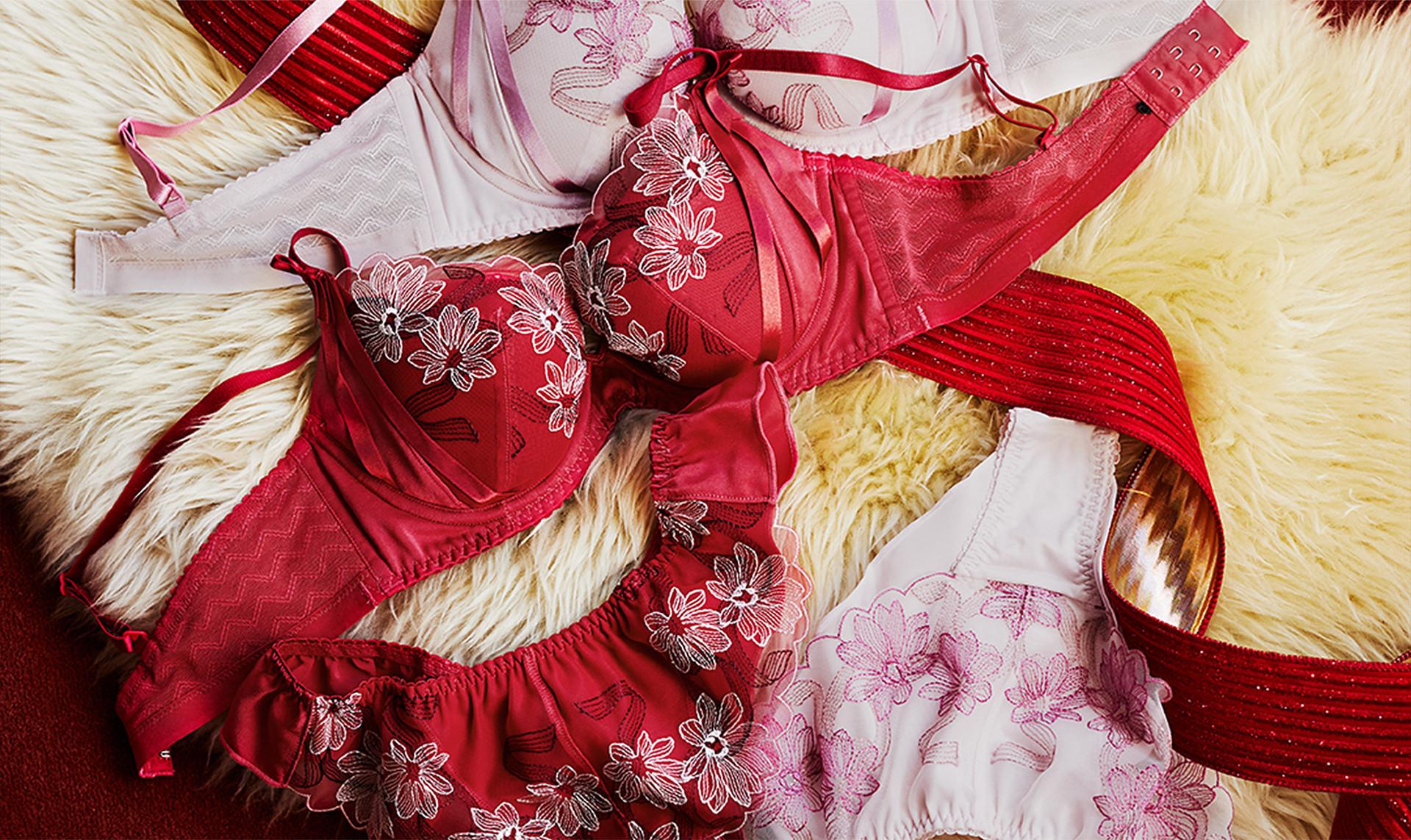 AMO STYLE by Triumph