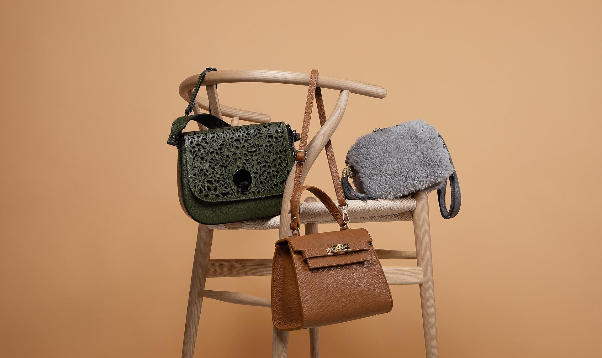 MODE FOURRURE Bag for Women